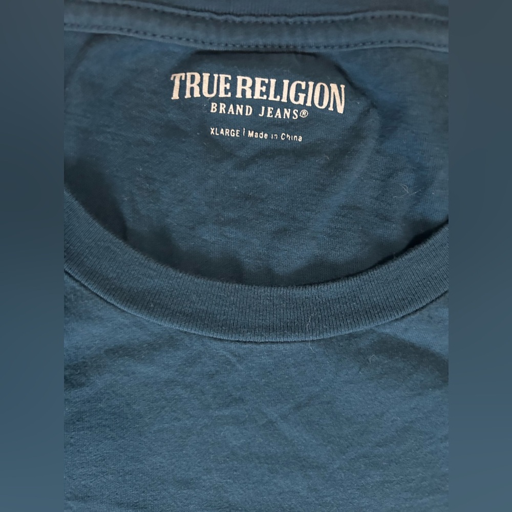 5/$25 True Religion men’s deep teal and orange t-shirt size XL - Picture 4 of 6